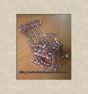 Rocking chair meuble miniature en perles